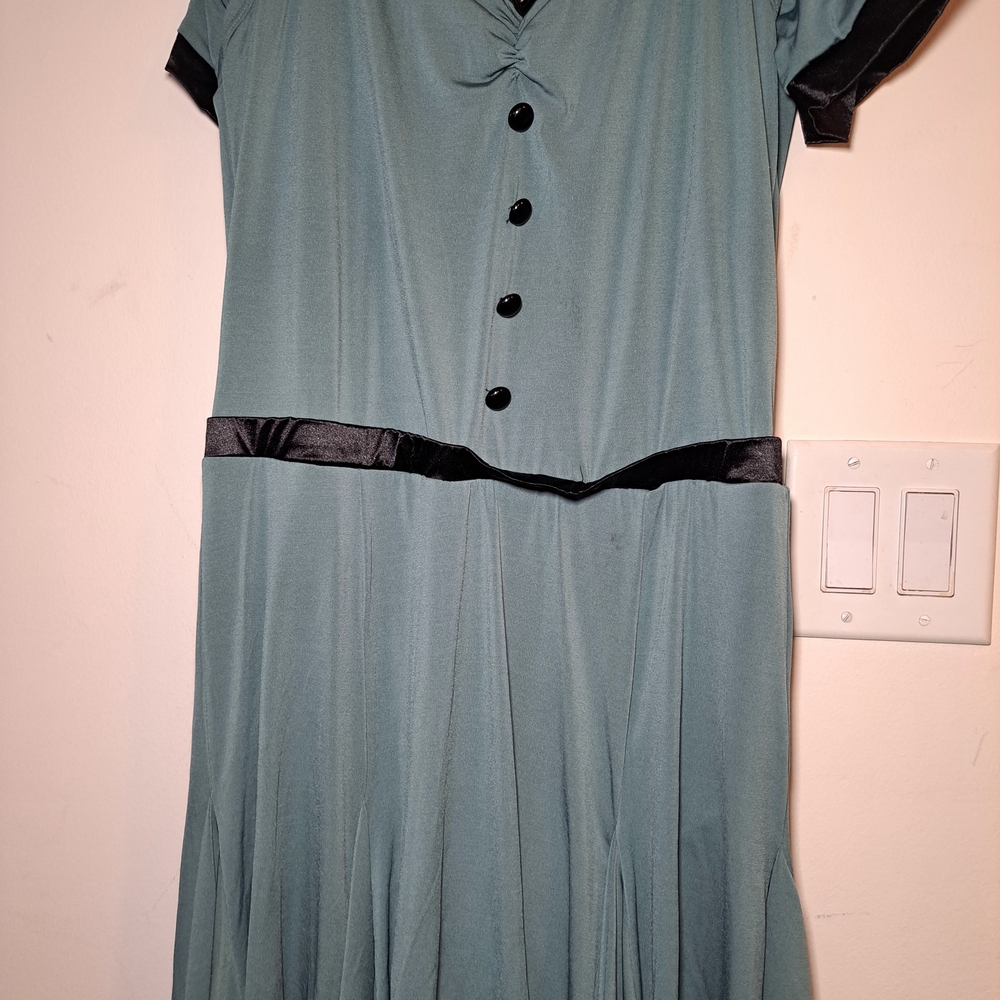 Elegant Blue and Black Midi Dress